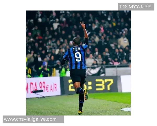 全球足球之最：历史传奇与现代巨星的巅峰对决