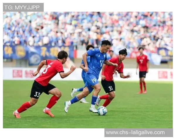 激情四溢直播亚运会足球赛事全景呈现精彩瞬间与精彩对决 激情四溢直播亚运会足球赛事全景呈现精彩瞬间与精彩对决